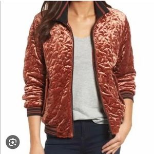Barely worn cute orange velvet bomber jacket!
